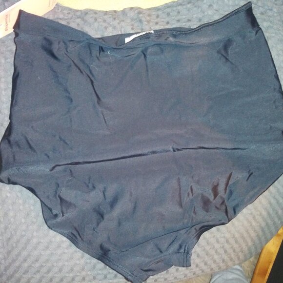 New Shapermint Essentials Full Coverage Bikini Top + High-Waisted Bottom - Large - Picture 3 of 9